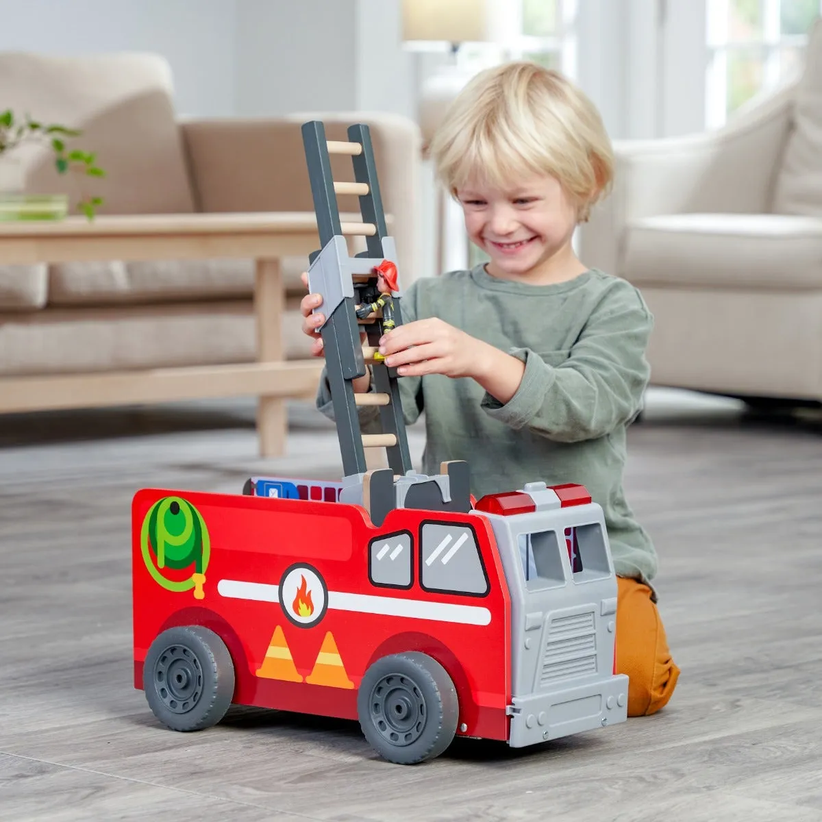 Adventure Bound™ 2-in-1 Transforming Fire Truck Play Set