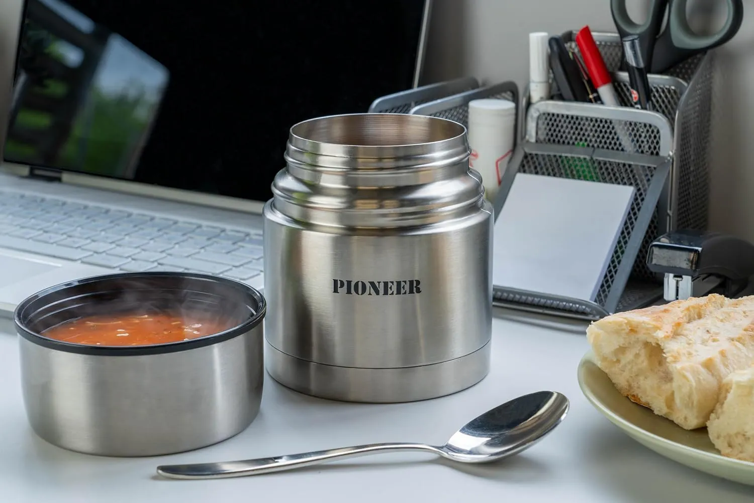 Grunwerg Pioneer Vacuum Insulated Leakproof Soup/Food Flask, 8 Hours Hot 24 Hours Cold, Stainless Steel, 1000 ml
