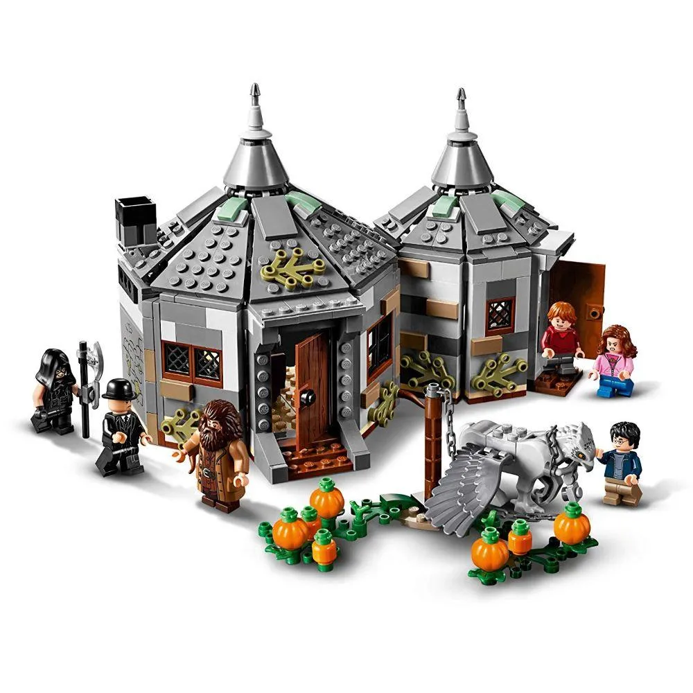 Hagrid's Hut: Buckbeak's Rescue LEGO&reg; from Harry Potter and The Prisoner of Azkaban