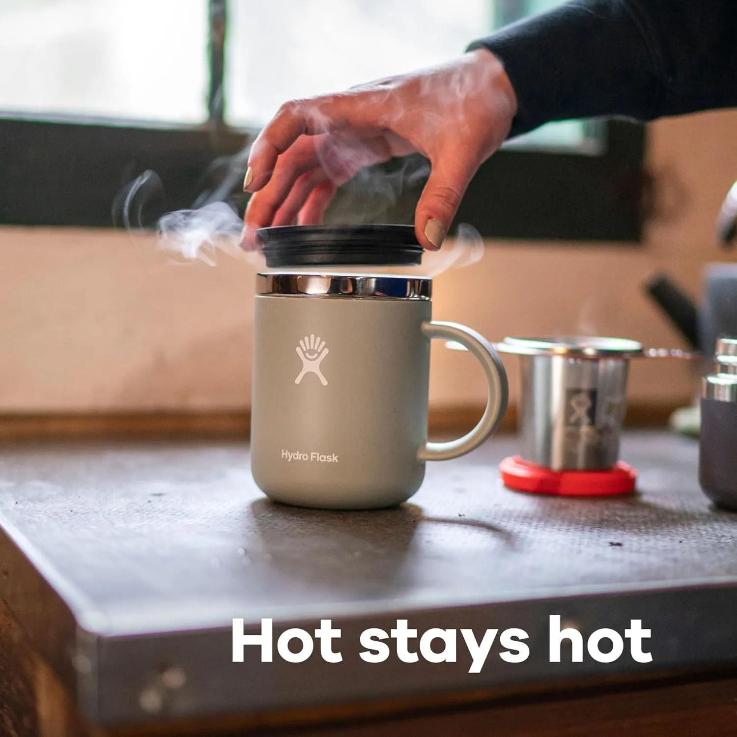 Hydro Flask Insulated Mug for Coffee, Tea, Hot Chocolate - Leak-Resistant Lid, Keeps Drinks Hot