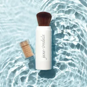 Jane Iredale Powder Me SPF 30