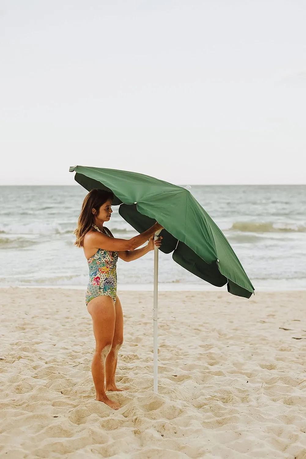 ONIVA - a Picnic Time Brand Outdoor Canopy Sunshade Beach Umbrella 5.5' - Small Patio Umbrella - Beach Chair Umbrella, (Hunter Green)