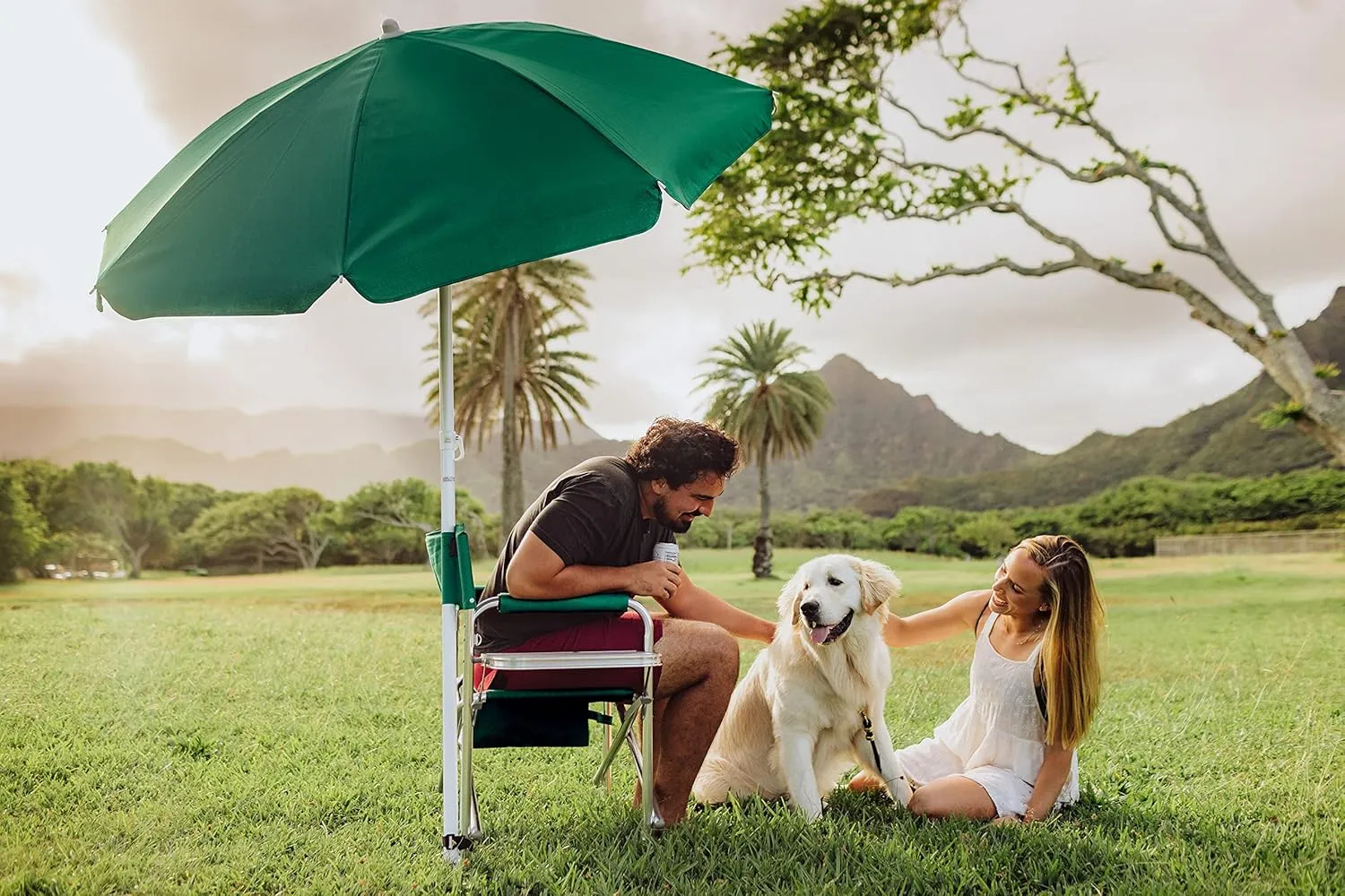 ONIVA - a Picnic Time Brand Outdoor Canopy Sunshade Beach Umbrella 5.5' - Small Patio Umbrella - Beach Chair Umbrella, (Hunter Green)