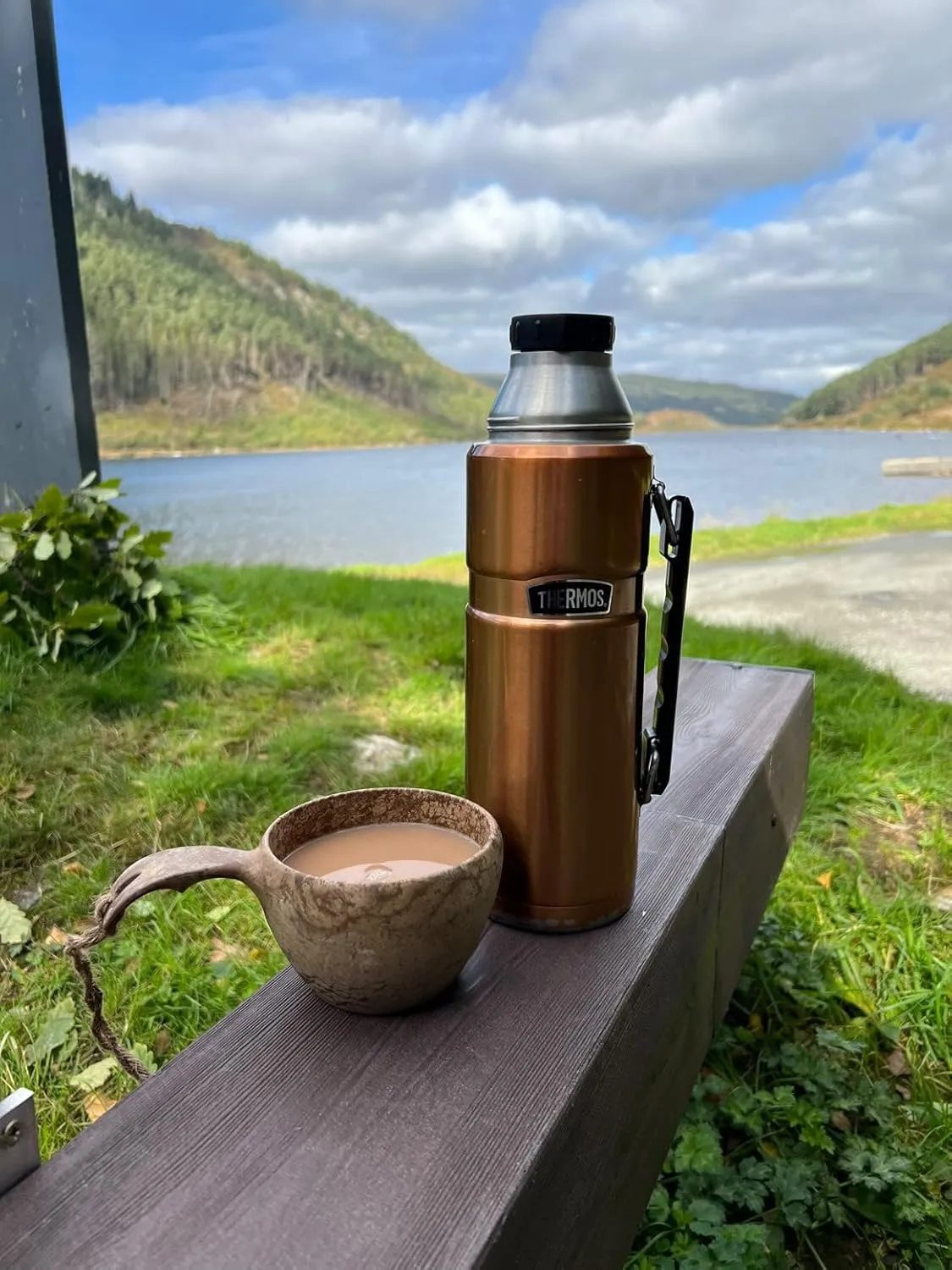 Thermos Stainless King Flask, Glossy Black, 1.2 L, 33.6 x 11.99 x 33.6 cm, 183267