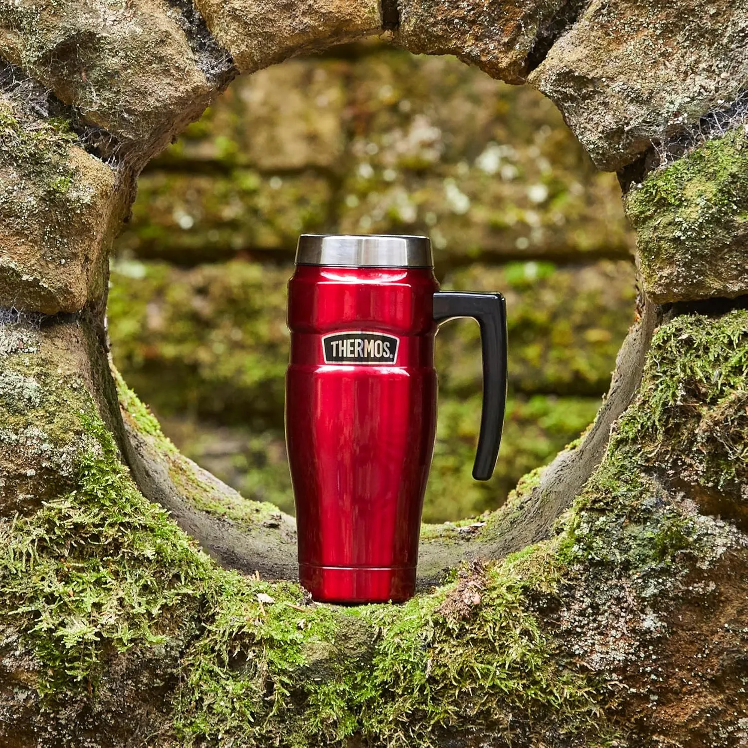 Thermos Stainless King Red Travel Mug (470ml), Reusable Insulated Stainless Steel Coffee Cup for Hot or Cold Drinks, Vacuum Sealed Water Flask with a Leak-Proof Lid, 7hr Hot/18hr