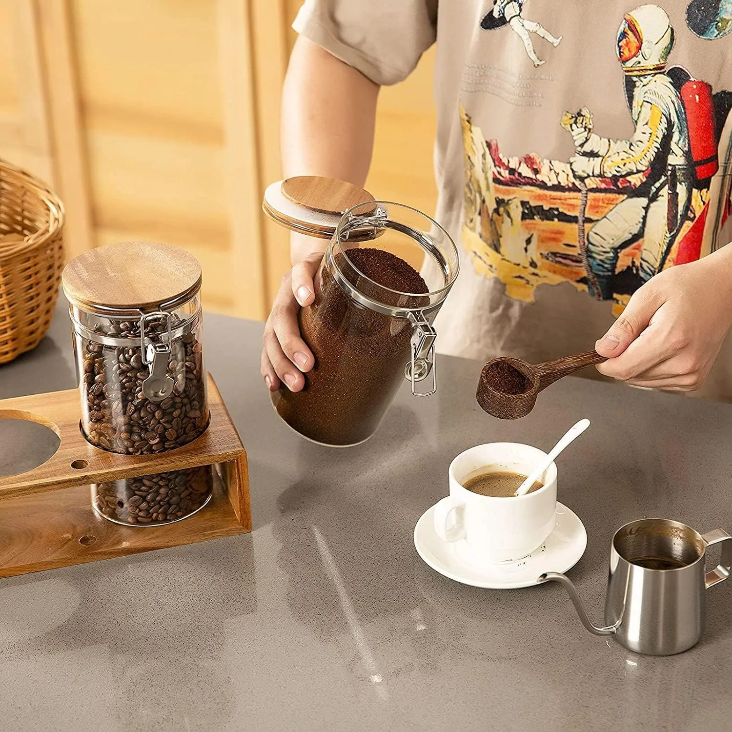 Yangbaga Glass Sugar Coffee Containers with Shelf, 2 x 45OZ Coffee Bean Canister Storage Station Organizer with Airtight Locking Clamp and Log Coffee Scoop, Large Capacity Food Storage Jar for Kitchen